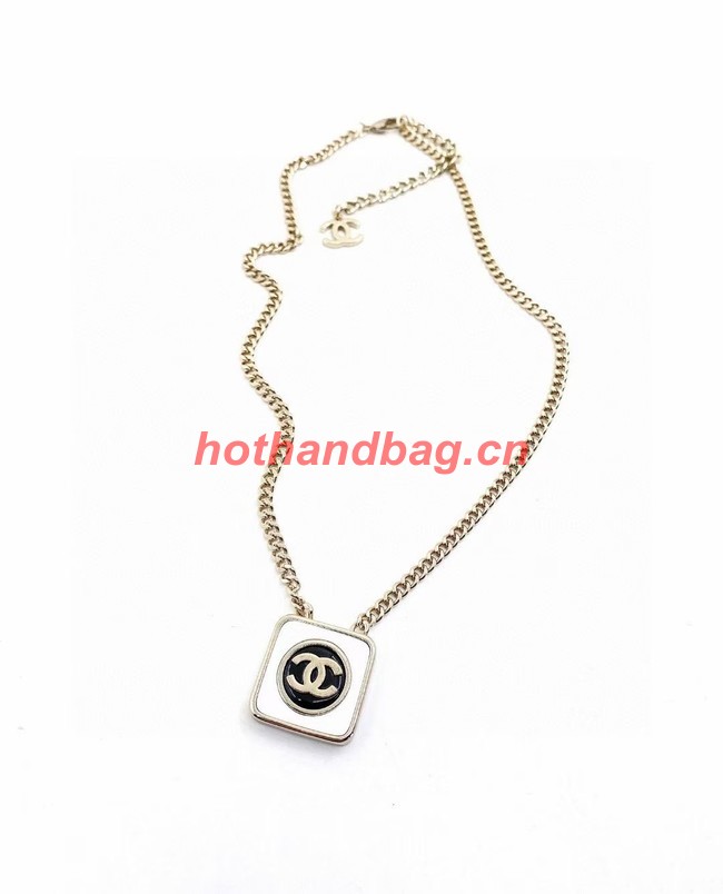Chanel Necklace CE11529