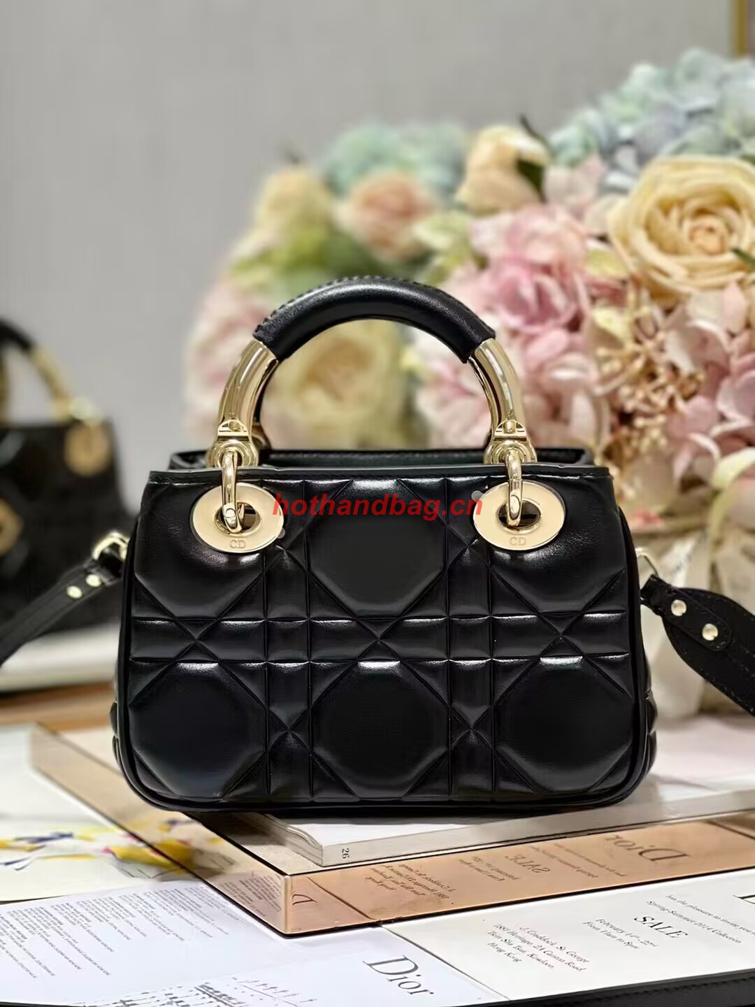 LADY DIOR TOP HANDLE SMALL BAG Cannage Lambskin C0620 black