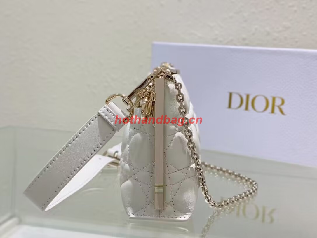 SMALL DIOR CD LOUNGE BAG Latte Supple Macrocannage Lambskin M2252ONG