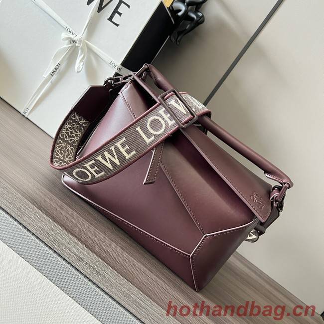 Loewe Puzzle Bag Leather 052239 wine