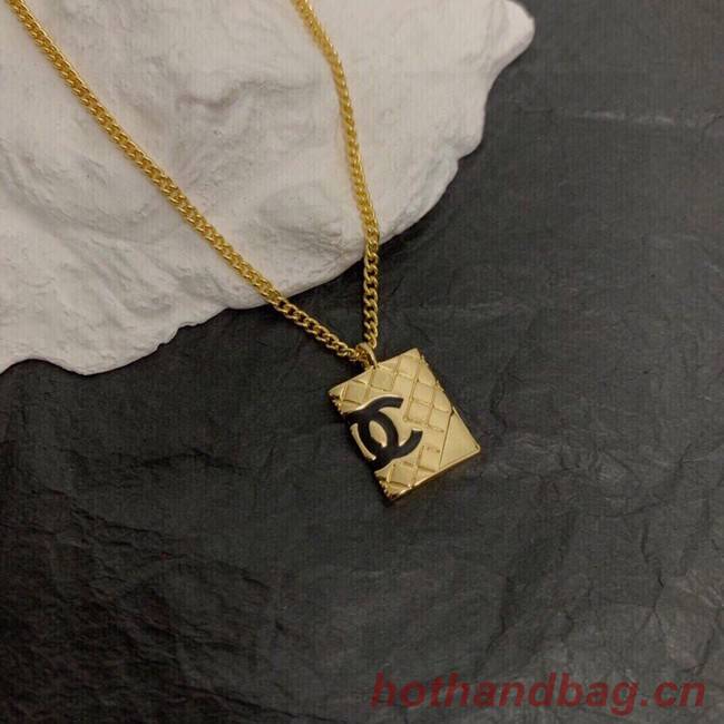 Chanel Necklace CE11620