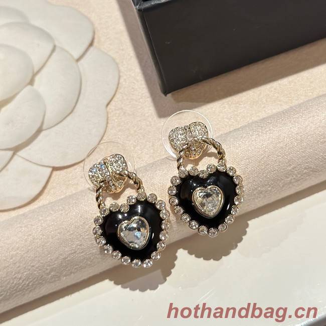 Chanel Earrings CE11639