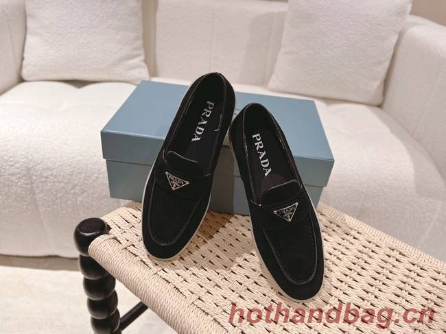 Prada leather loafers 93415-3