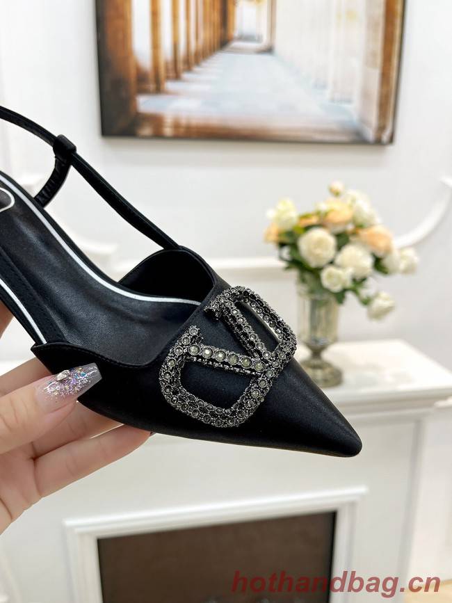 Valentino Shoes heel height 4CM 93422-1