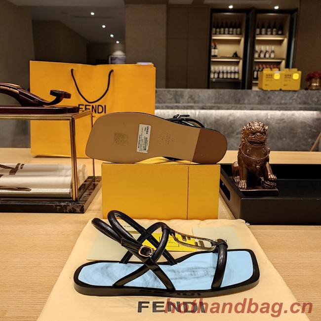 Fendi SANDALS 93477-4