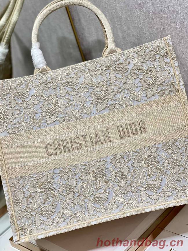 LARGE DIOR OR DIOR BOOK TOTE D-Lace Embroidery M1286ZTD-3