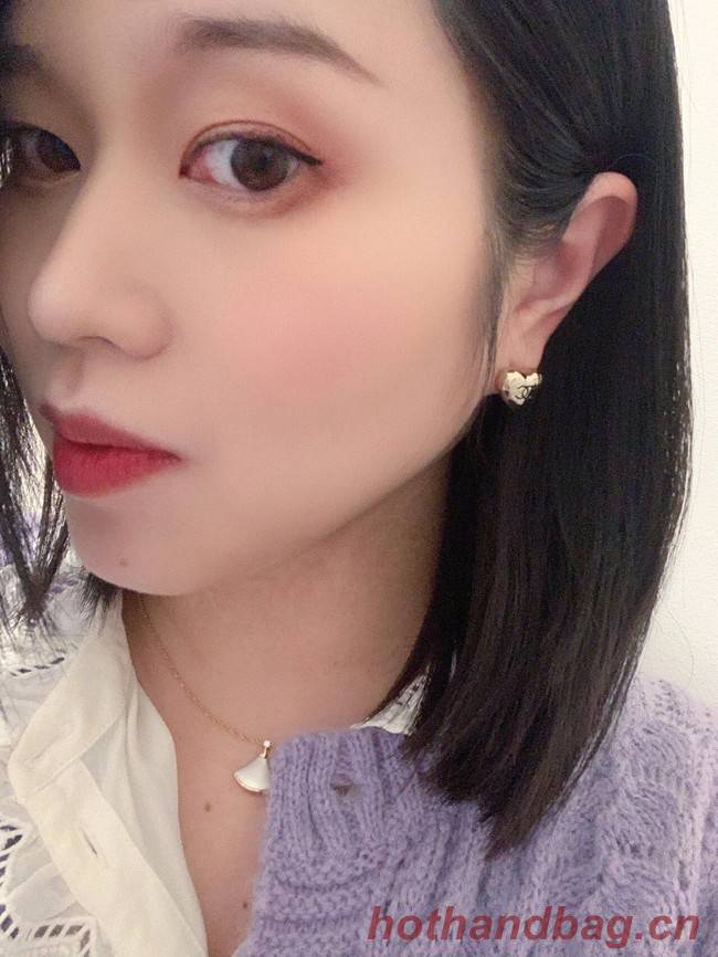 Chanel Earrings CE11821