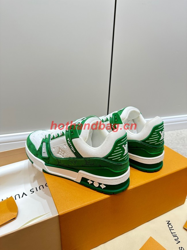 Louis Vuitton Sneaker 93540-3