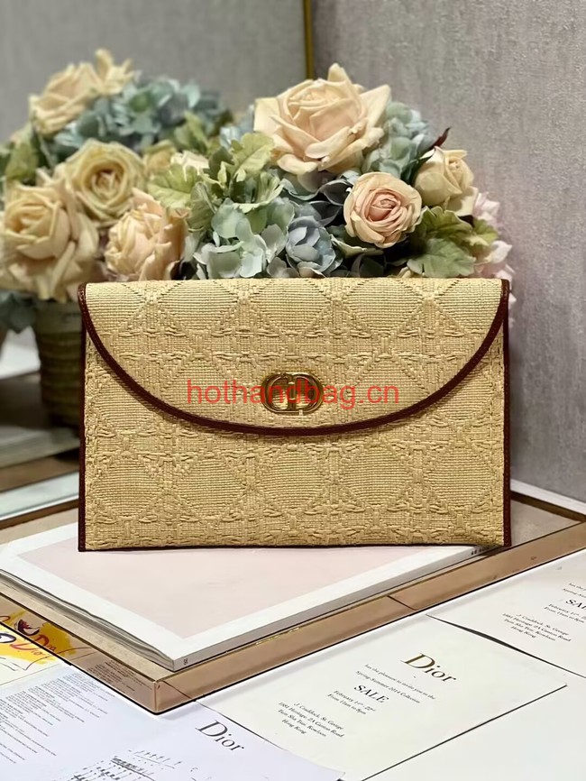 30 MONTAIGNE AVENUE POUCH WITH FLAP Natural Cannage Raffia S2191UCN