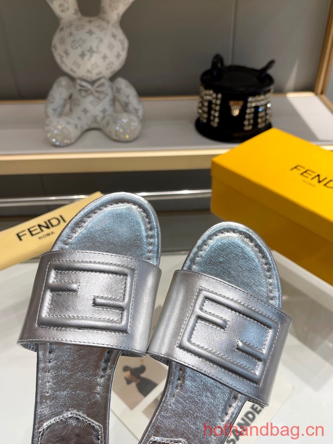 Fendi Slippers 93593-5