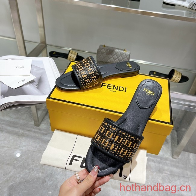 Fendi Slippers 93593-16