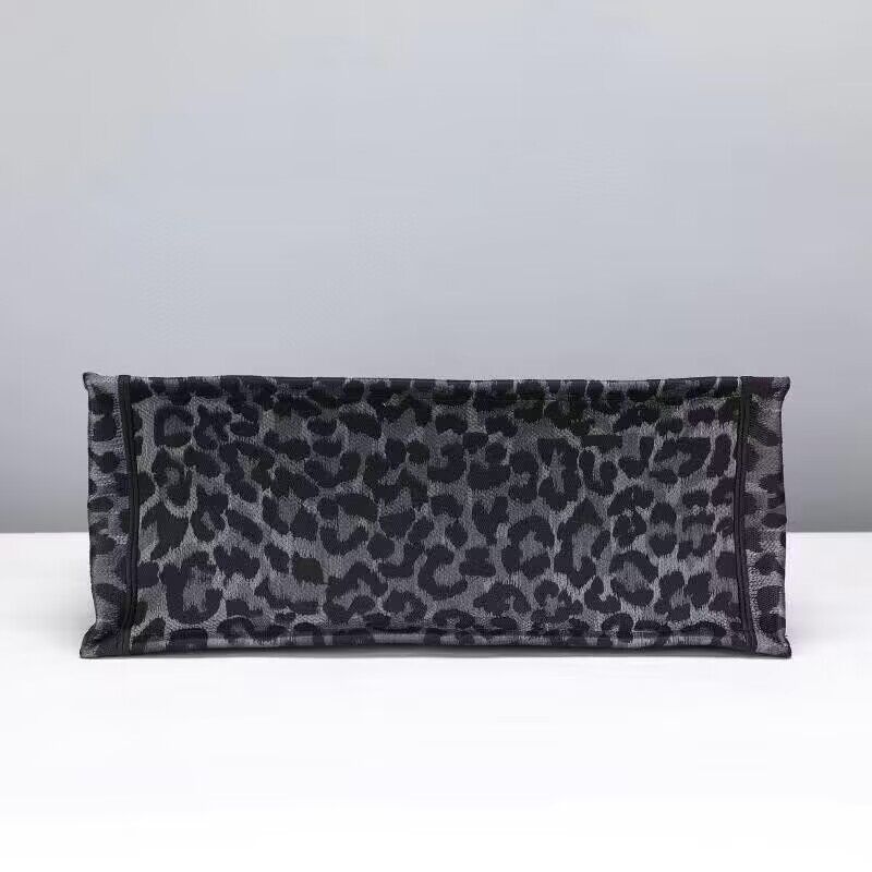 DIOR BOOK TOTE Embroidery M1289ZR Gray Leopard Print