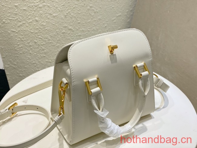 DIOR MEDIUM BOSTON BAG Box Calfskin M8675 white