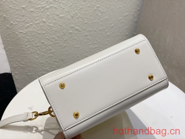 DIOR MEDIUM BOSTON BAG Box Calfskin M8675 white