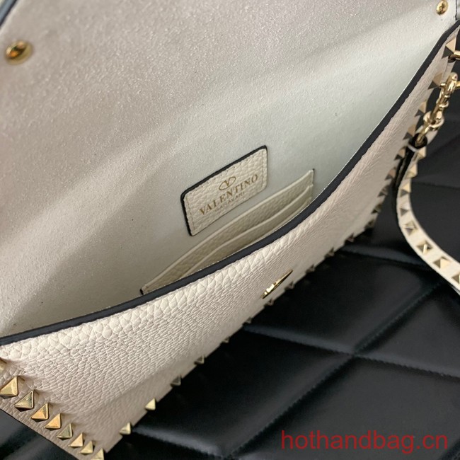 VALENTINO GARAVANI ROCKSTUD Clutch 0P87 white