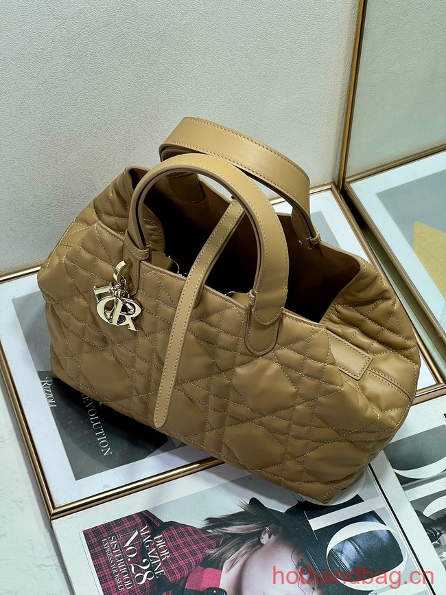 MEDIUM DIOR TOUJOURS BAG Medium Tan Macrocannage Calfskin M2821O