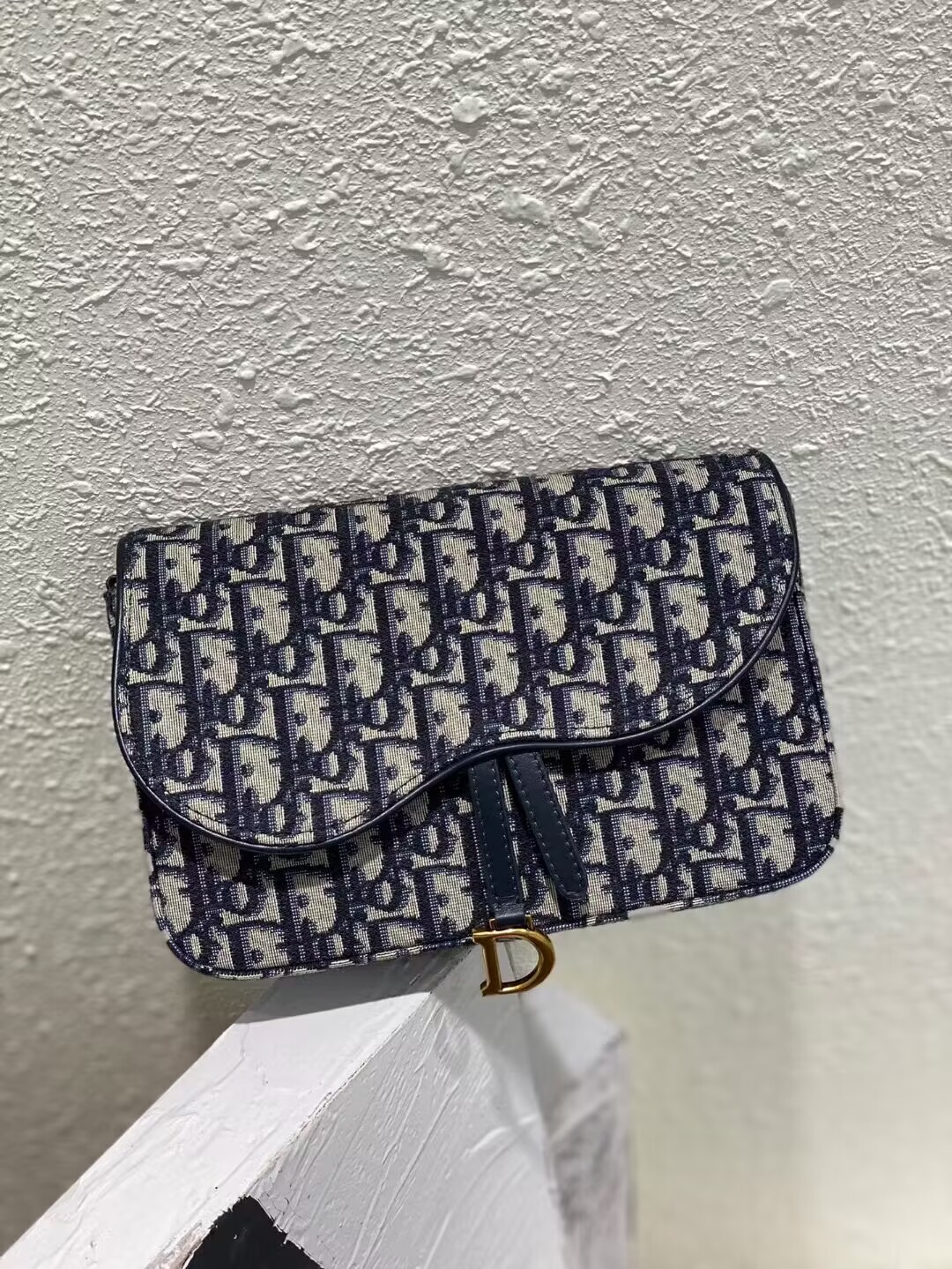 DIOR SADDLE POUCH WITH CHAIN Blue Dior Oblique Jacquard S5907CT