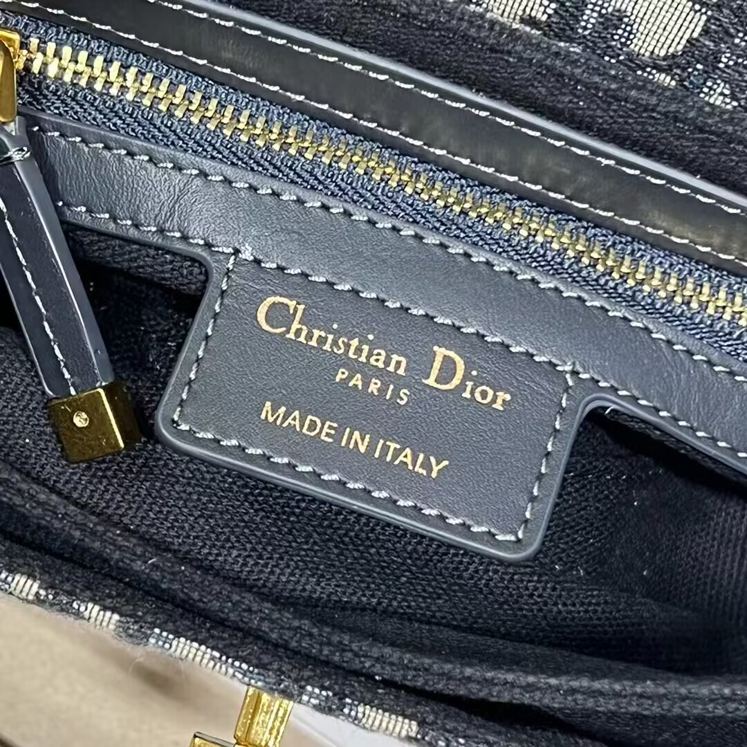 DIOR SMALL 30 MONTAIGNE AVENUE BAG Blue Dior Oblique Jacquard M9261UT