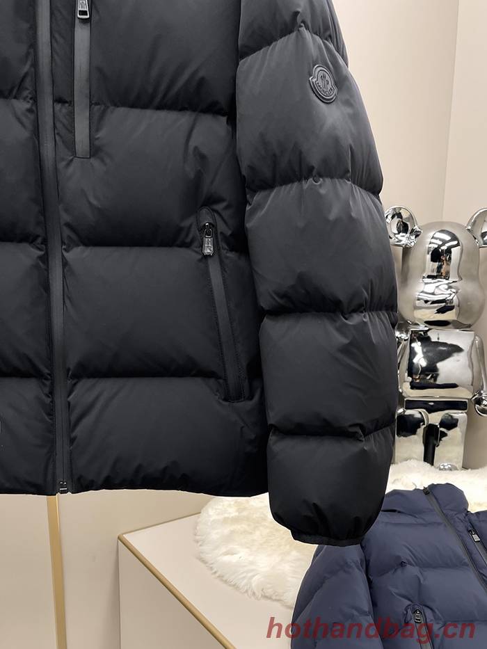 Moncler Top Quality Down Coat MOY00102