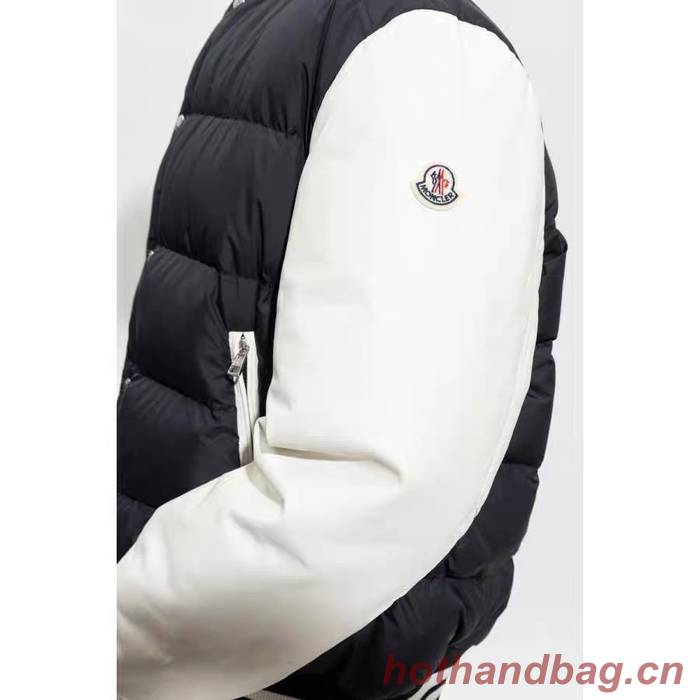 Moncler Top Quality Down Coat MOY00115