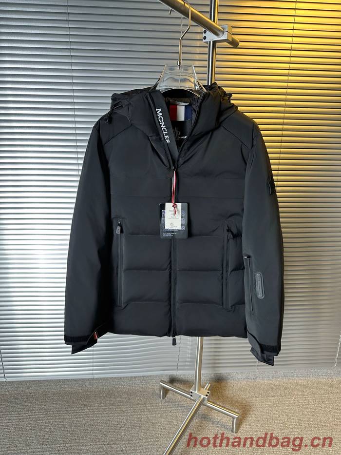 Moncler Top Quality Down Coat MOY00137