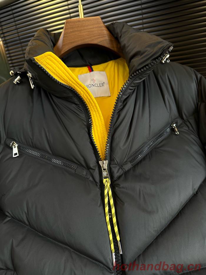 Moncler Top Quality Down Coat MOY00161