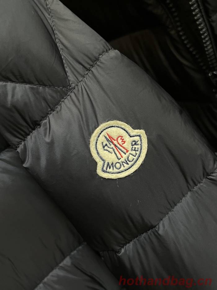 Moncler Top Quality Down Coat MOY00167