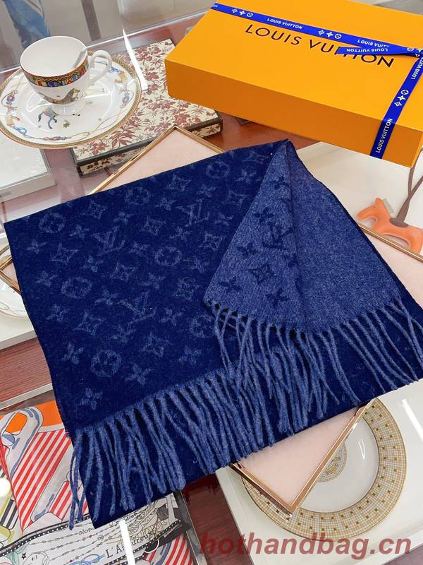 Louis Vuitton Scarf LVC00381