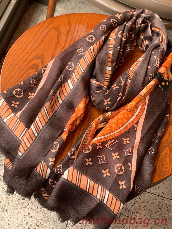 Louis Vuitton Scarf LVC00419