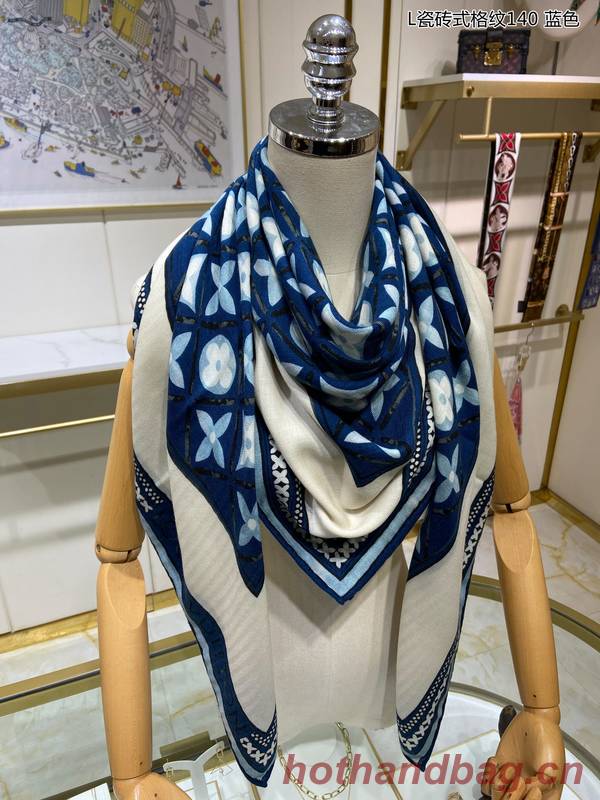 Louis Vuitton Scarf LVC00429