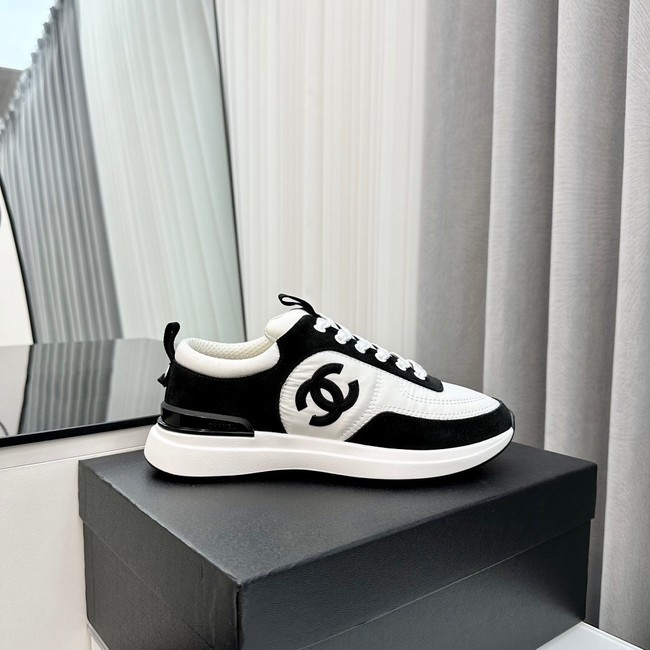 Chanel SNEAKER 93841-1