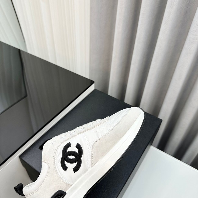 Chanel SNEAKER 93841-2