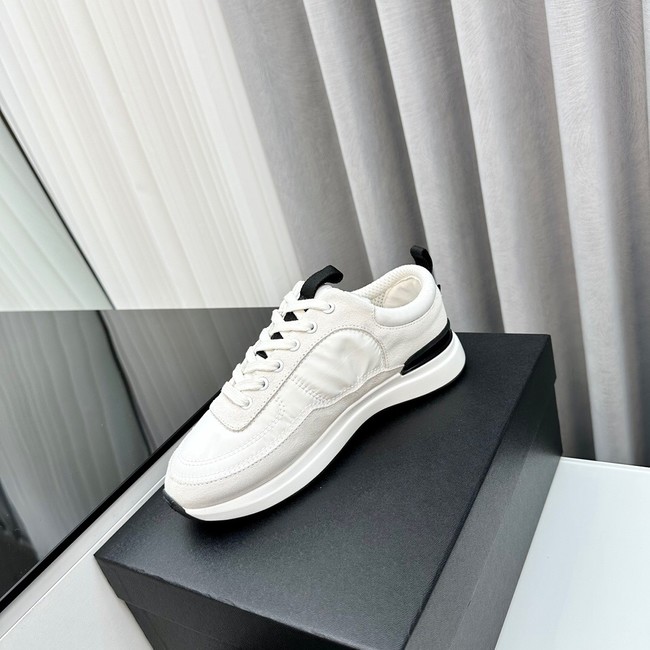 Chanel SNEAKER 93841-2