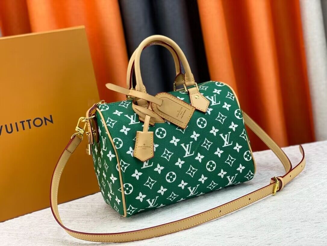 Louis Vuitton LV2024 Speedy 25 M24424 Green