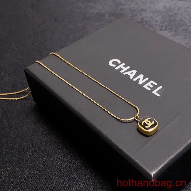 Chanel NECKLACE CE13063