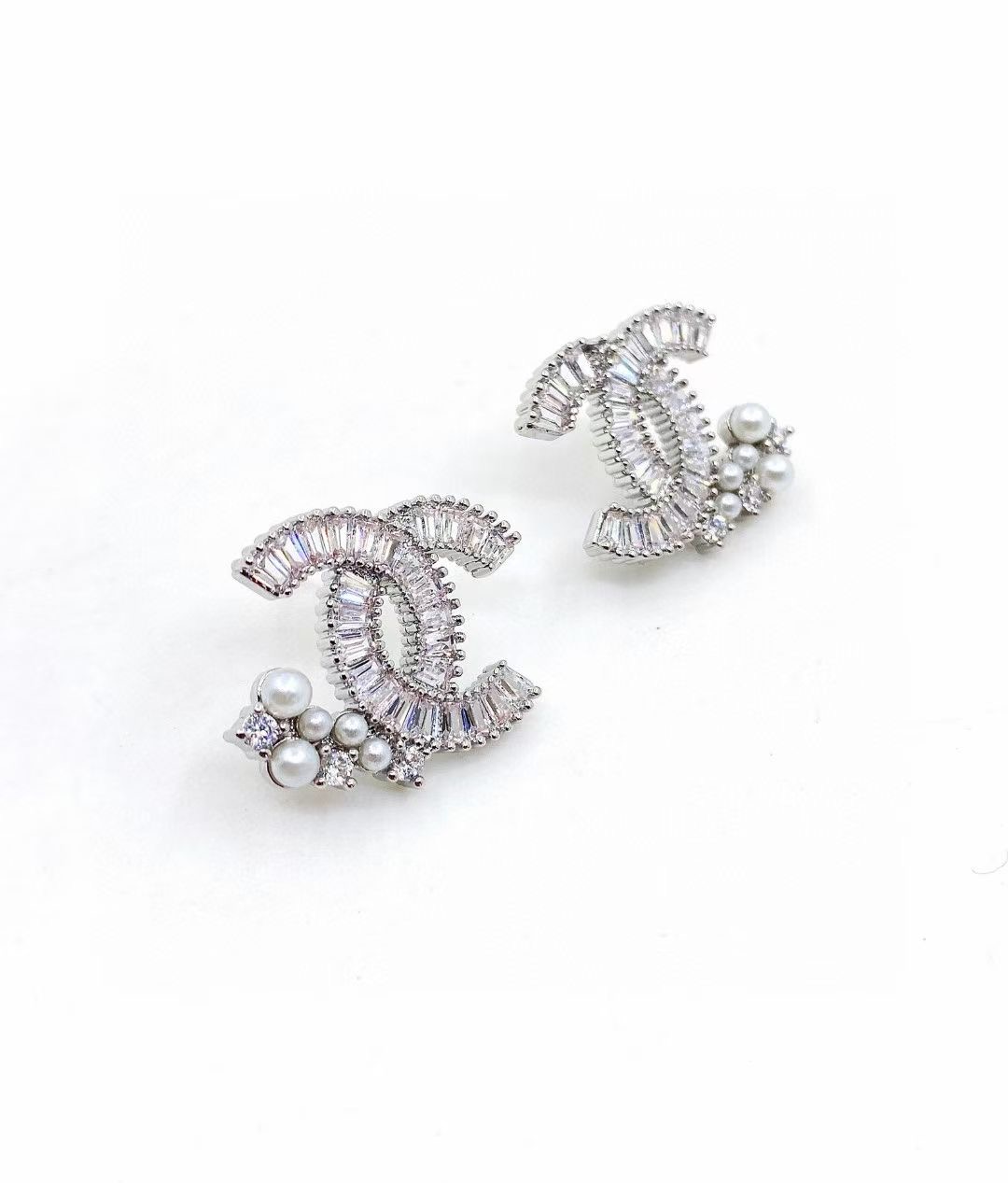 Chanel Earrings CE13401