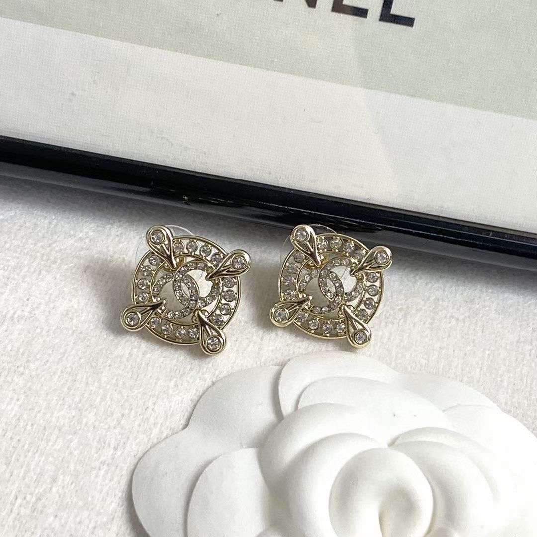 Chanel Earrings CE13409