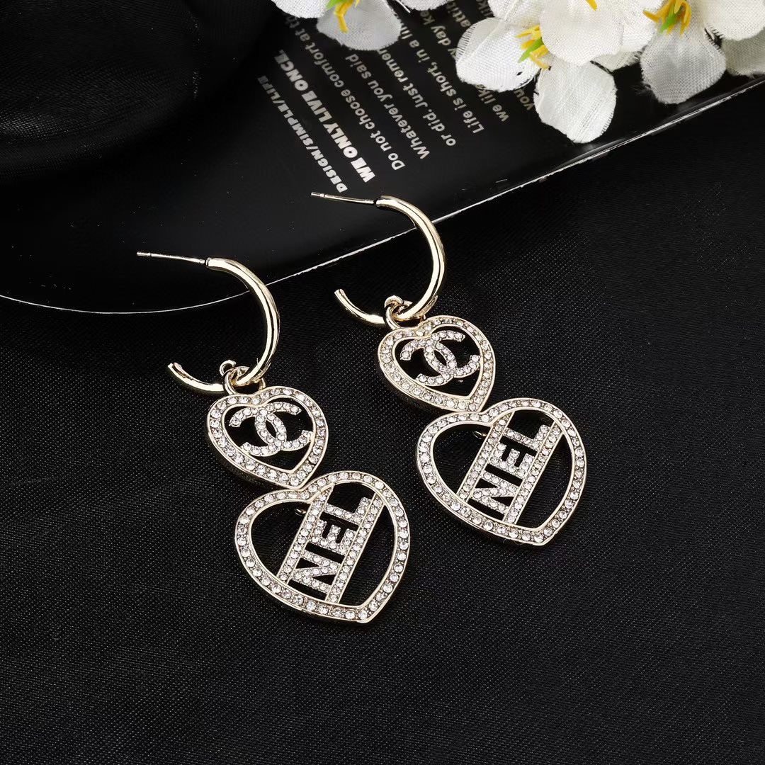 Chanel Earrings CE13414