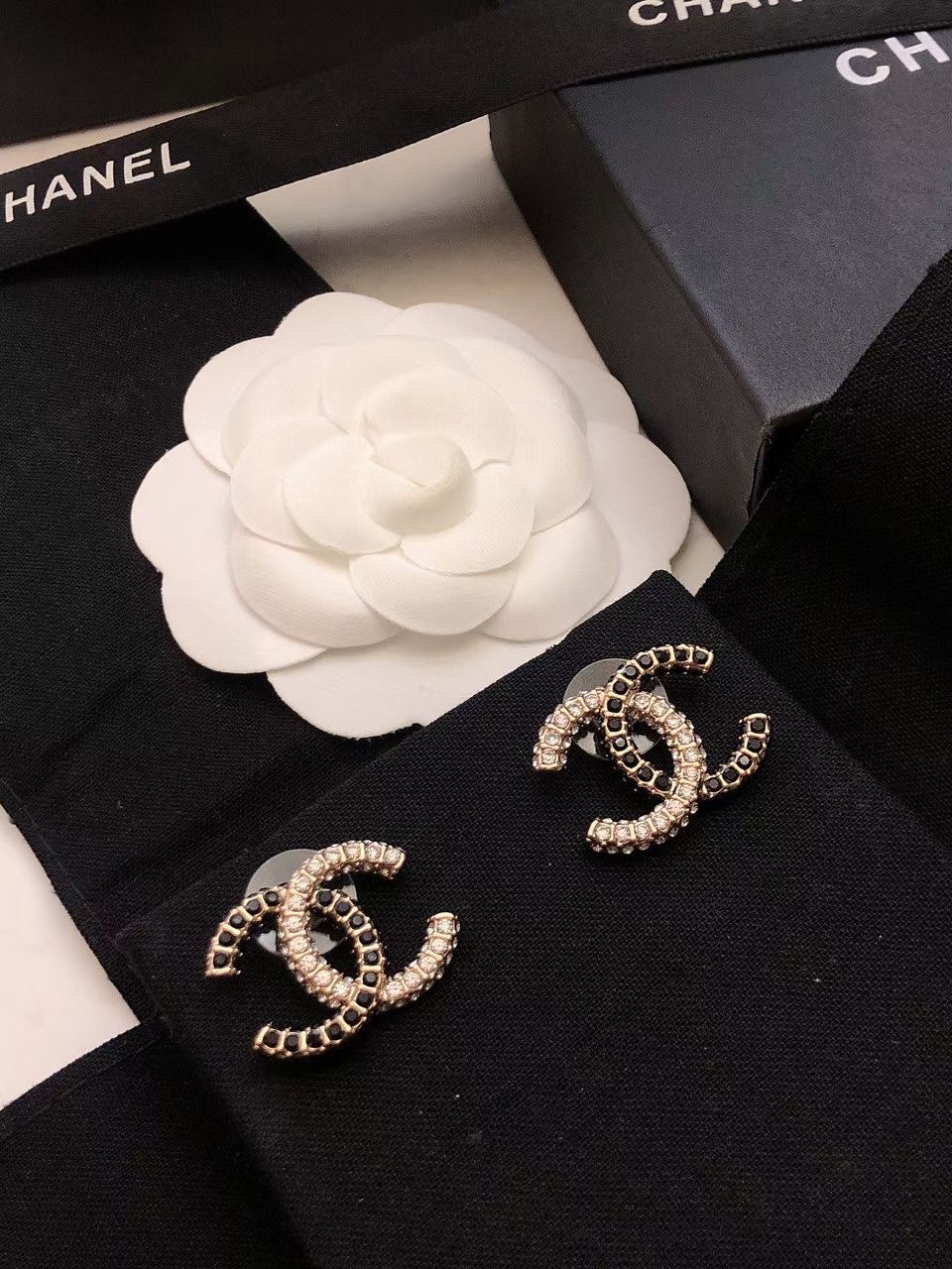 Chanel Earrings CE13430