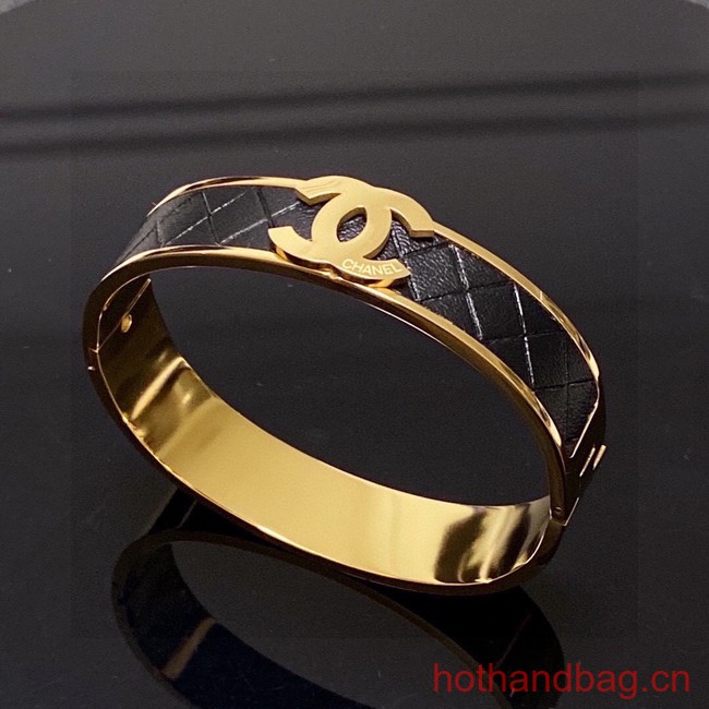 Chanel Bracelet CE13677