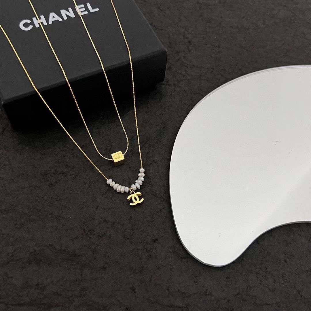 Chanel NECKLACE CE13707