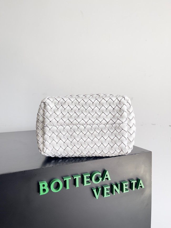 Bottega Veneta Small Cabat Bucket 753172 white