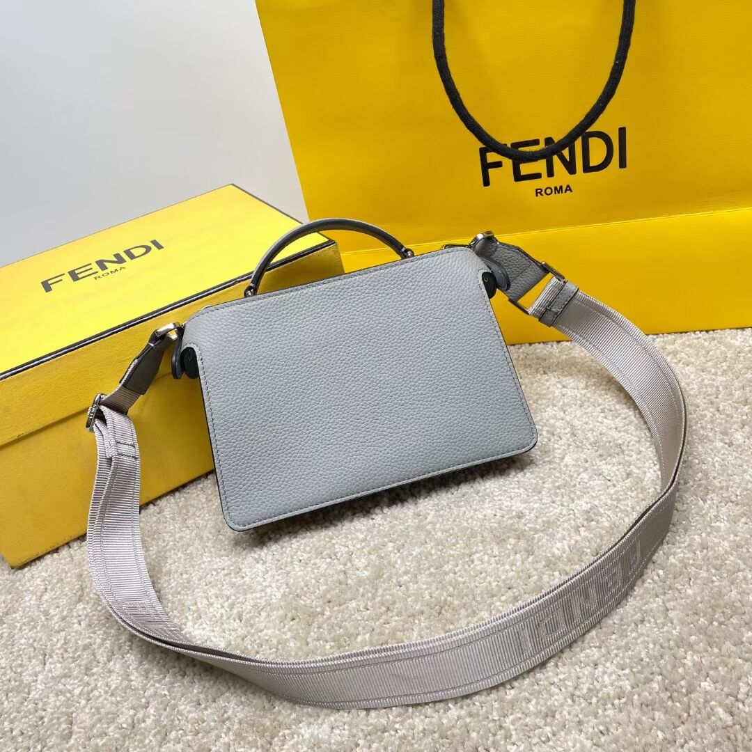 Fendi Peekaboo ISeeU XCross leather bag 7VA582A Light gray