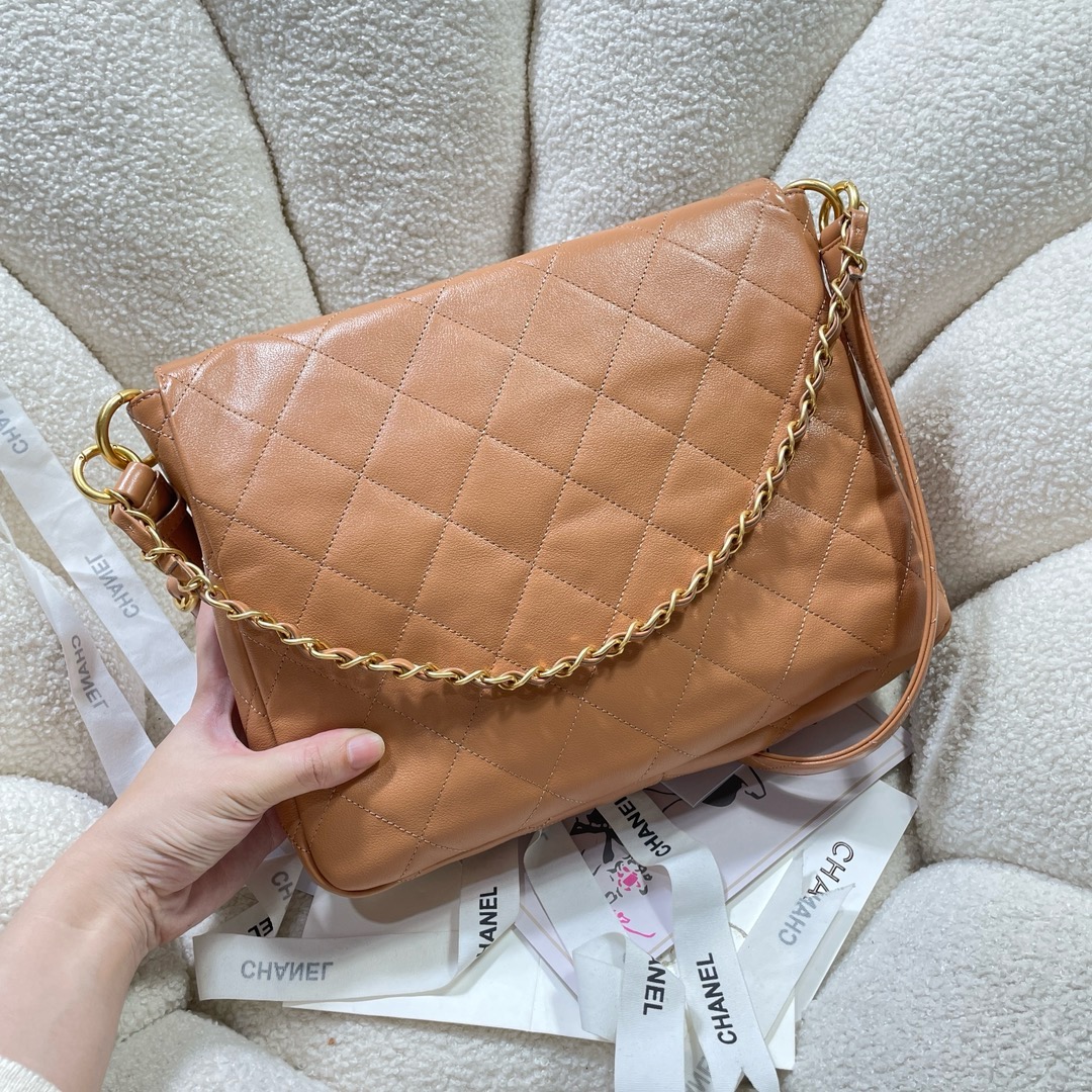 CHANEL MESSENGER BAG AS4668 brown