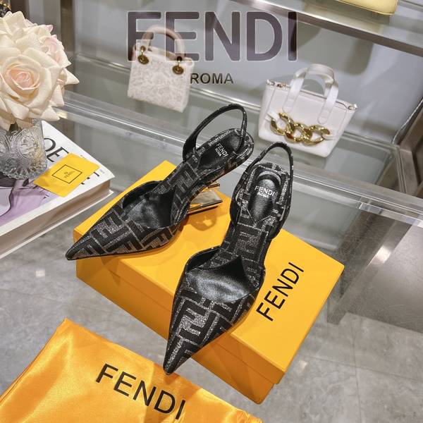 Fendi Shoes FDS00102