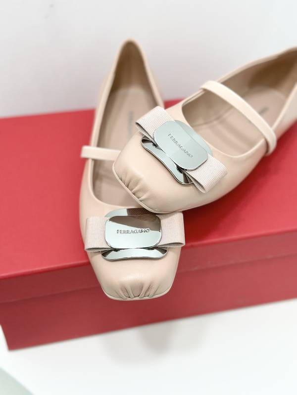 Ferragamo Shoes FMS00083