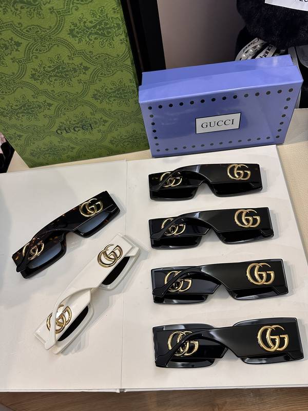 Gucci Sunglasses Top Quality GUS03521