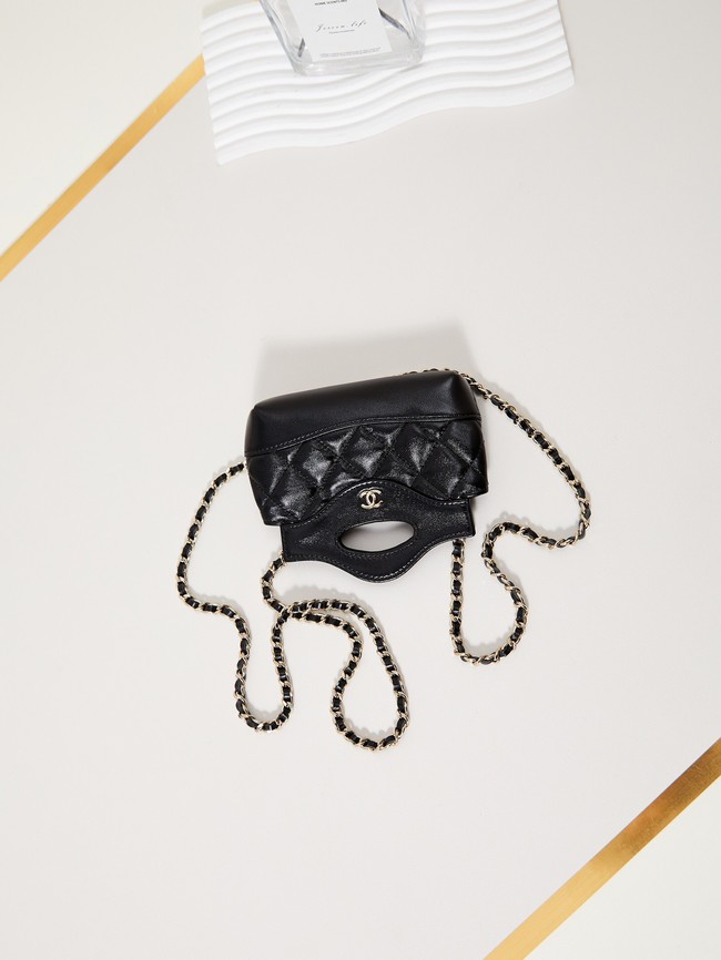 CHANEL CLUTCH WITH CHAIN AP3875 black