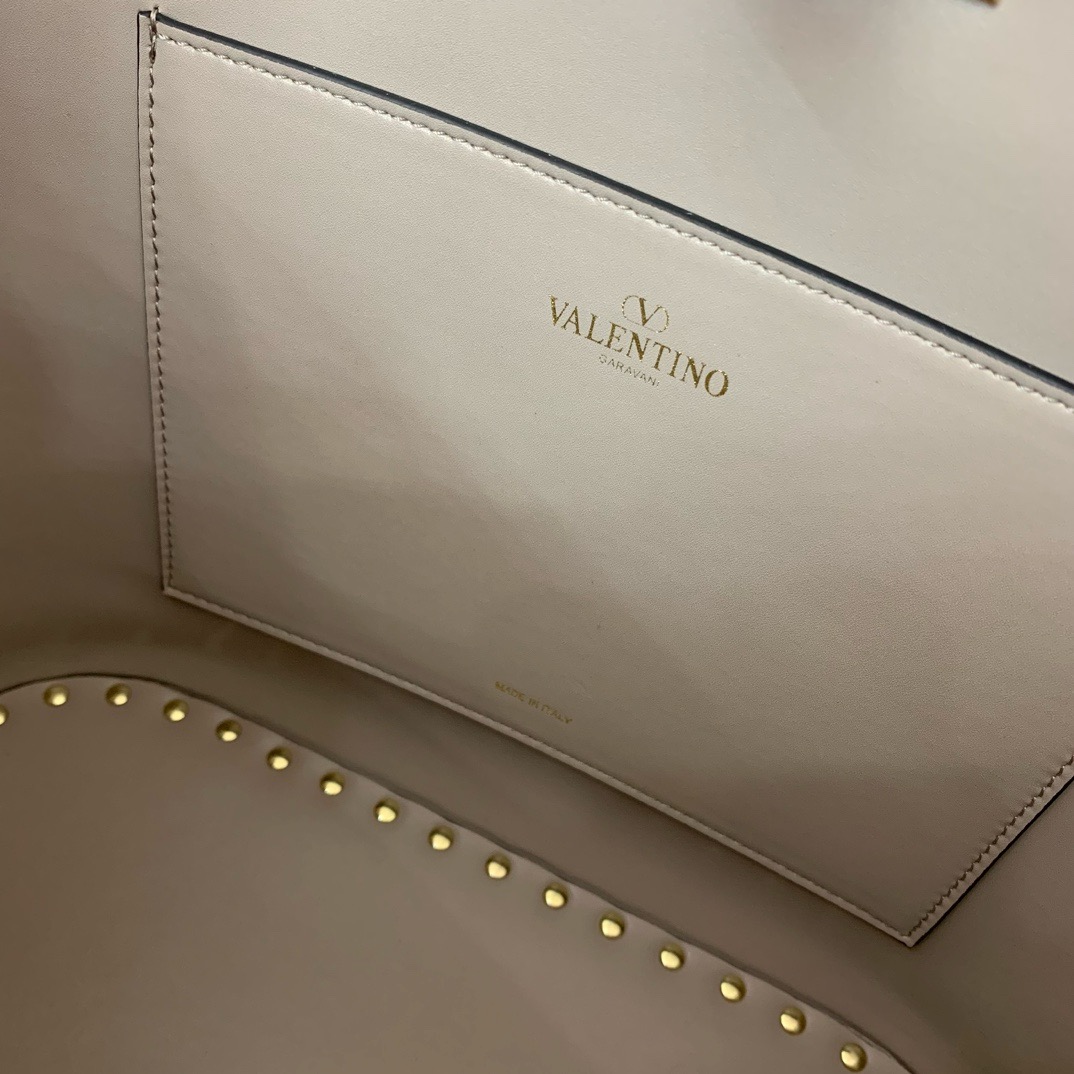 VALENTINO GARAVANI Loco Calf leather bag 0055 gray
