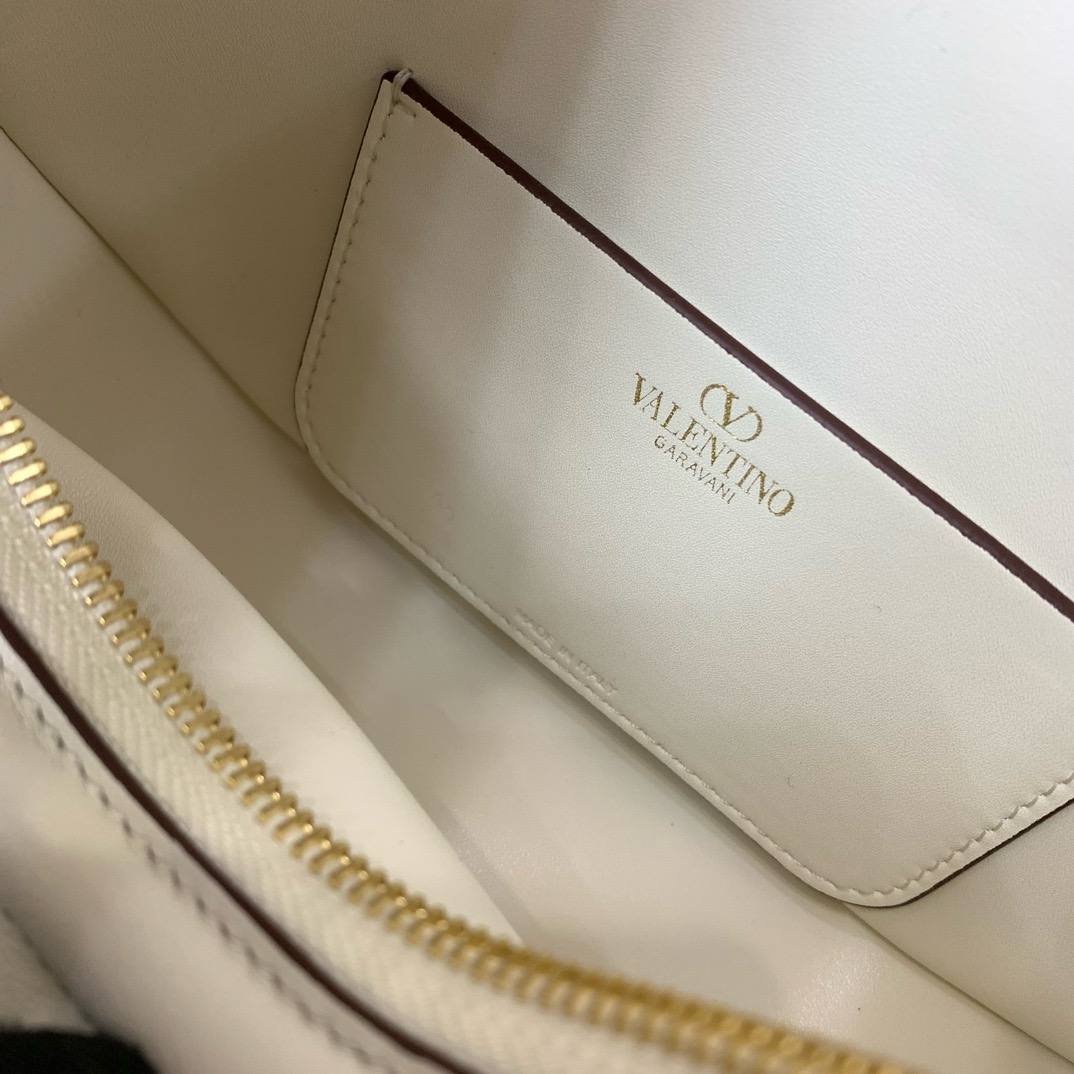 VALENTINO Vlogo Moon small leather HOBO bag chain N08J WHITE